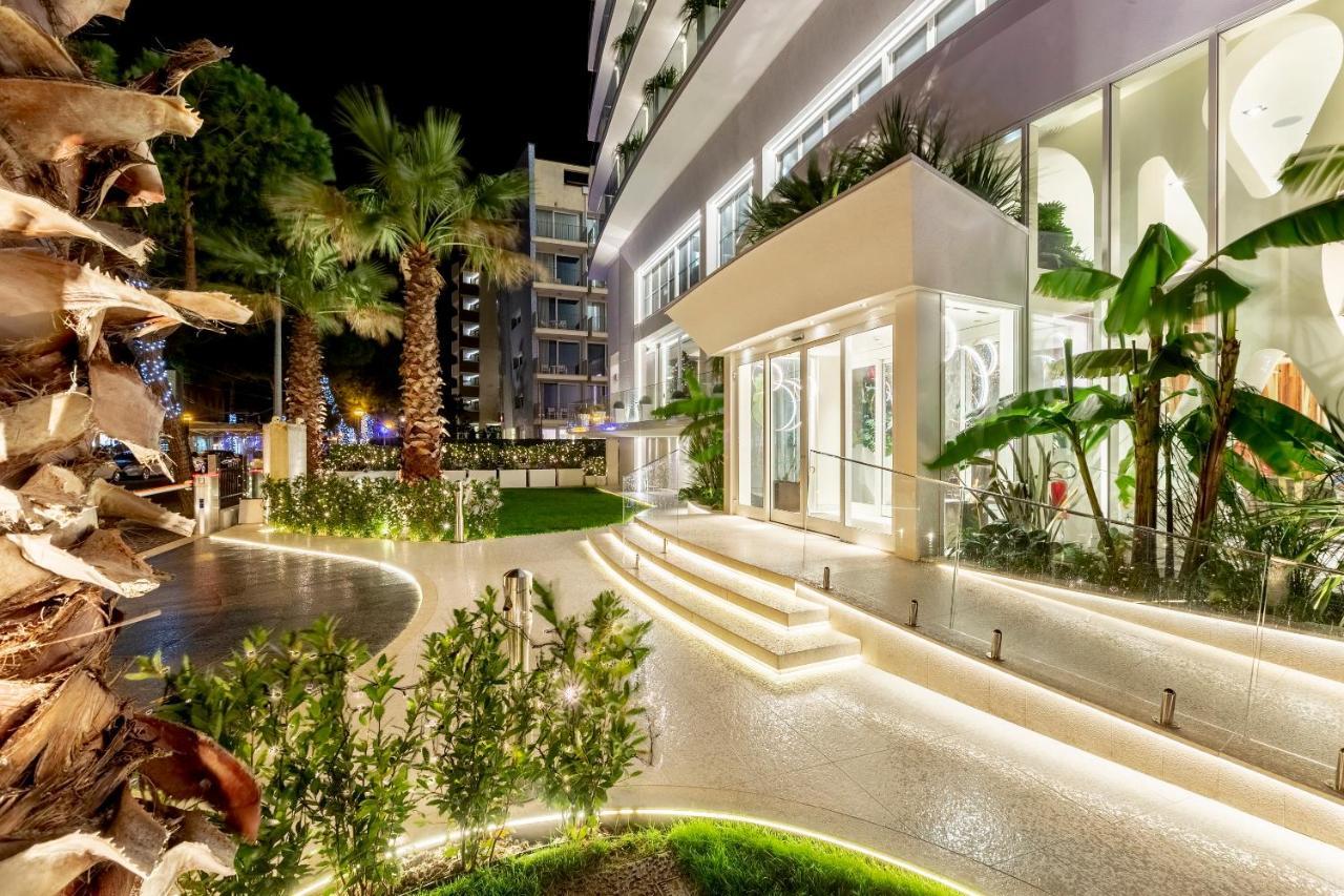 Hotel Sporting ริมินี ภายนอก รูปภาพ